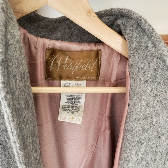 Long wool coat made in Canada - Picture 7 of 7